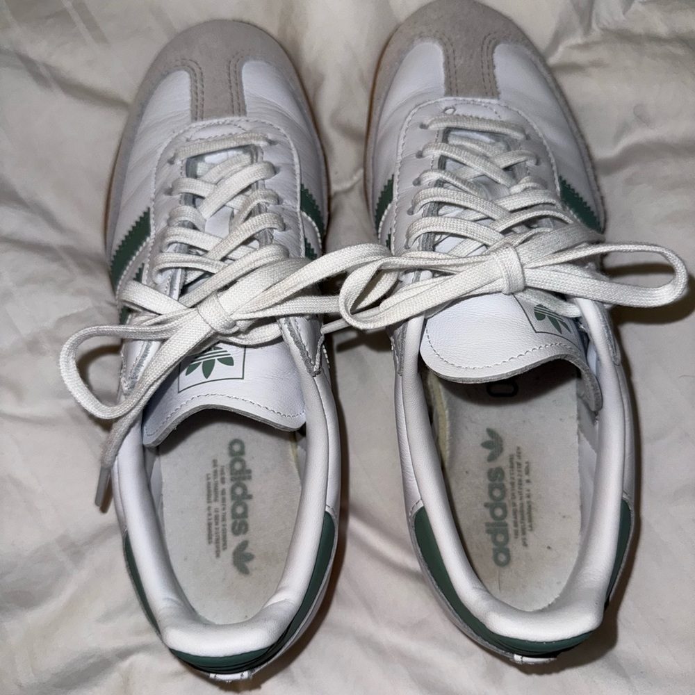 Adidas Sambas - youth 5/women’s 6-6.5 - Picture 3 of 5